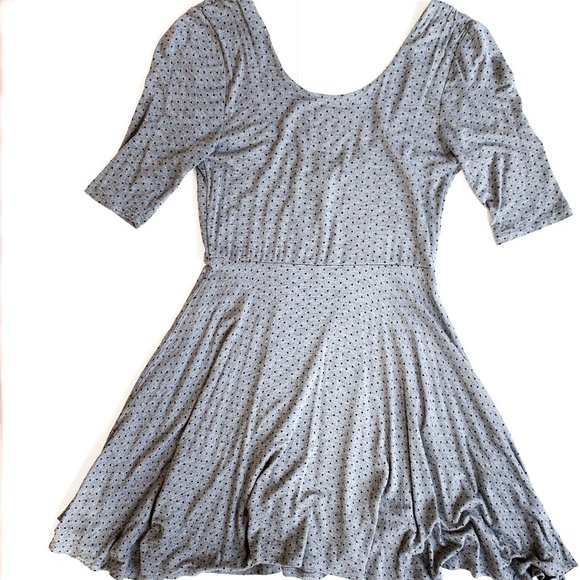 f21 low back/deep scoop neck polka dot dress grey - Picture 2 of 6